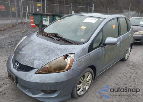 2011 Honda Fit Sport из США, поврежденный, VIN JHMGE8H5XBC003373